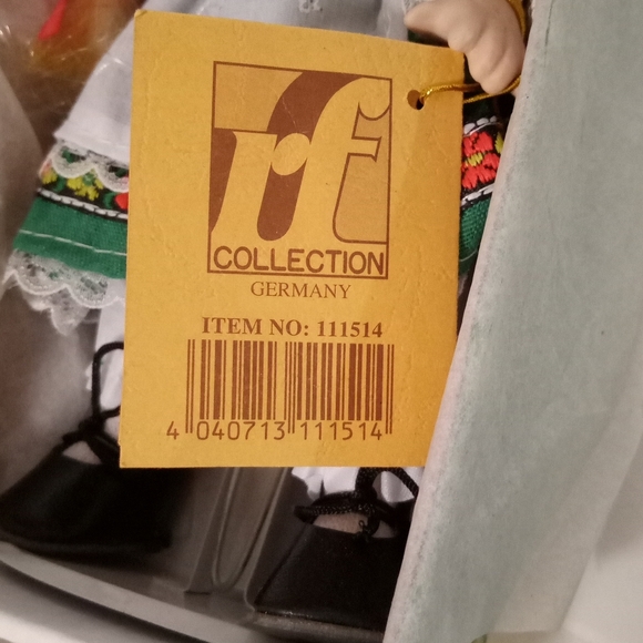 Vintage GERMAN Fine Porcelain 8" Doll Collection Excellent Pre-owned NIB - Picture 3 of 5